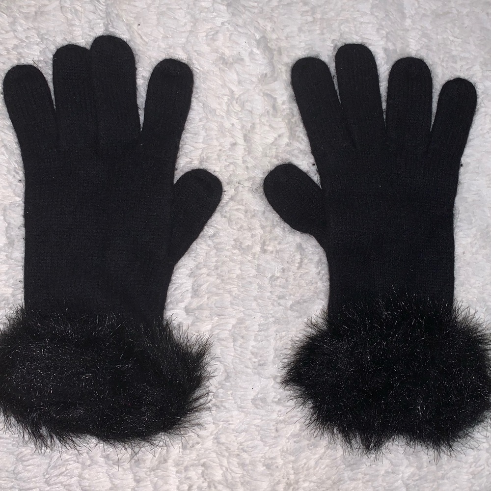 Glove